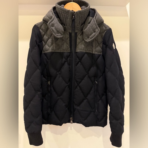 Moncler men down jacket - Picture 1 of 8